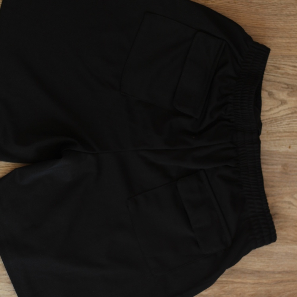 Referee Uniform - Picture 3 of 5